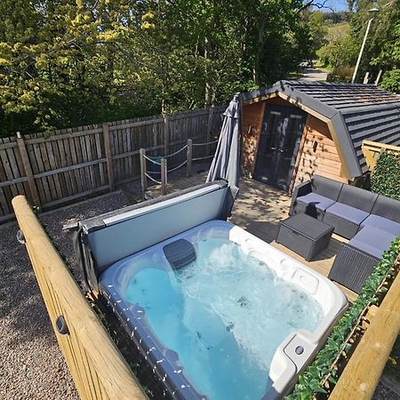 Morvan Pod & Hot Tub Fort William Esterno foto